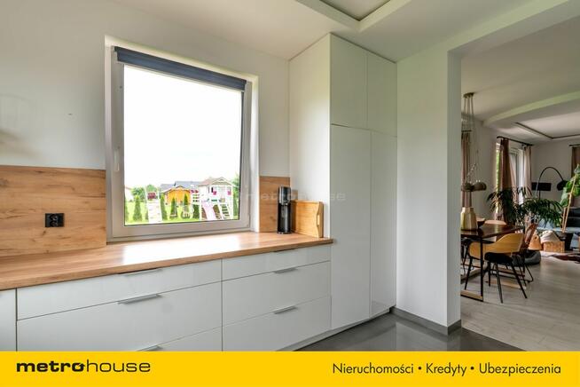 DOM NAD JEZIOREM STARE KIEJKUTY