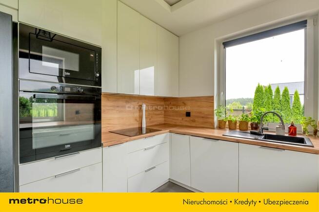 DOM NAD JEZIOREM STARE KIEJKUTY