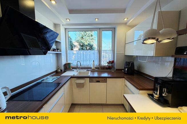 Na sprzedaż przestronny dom w Zelowie