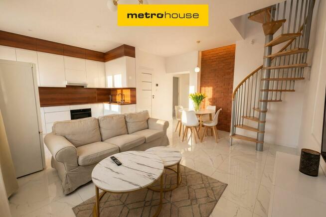 Dwupoziomowe mieszkanie po remoncie