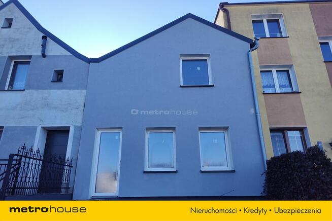 Dom w zabudowie szeregowej po kapitalnym remoncie.