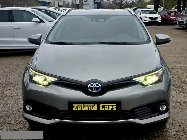 Toyota Auris Hybryda Lift FULL LED Serwis Navi Kamera Climatronic Gwarancja