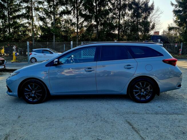 Toyota Auris Hybryda Lift FULL LED Serwis Navi Kamera Climatronic Gwarancja