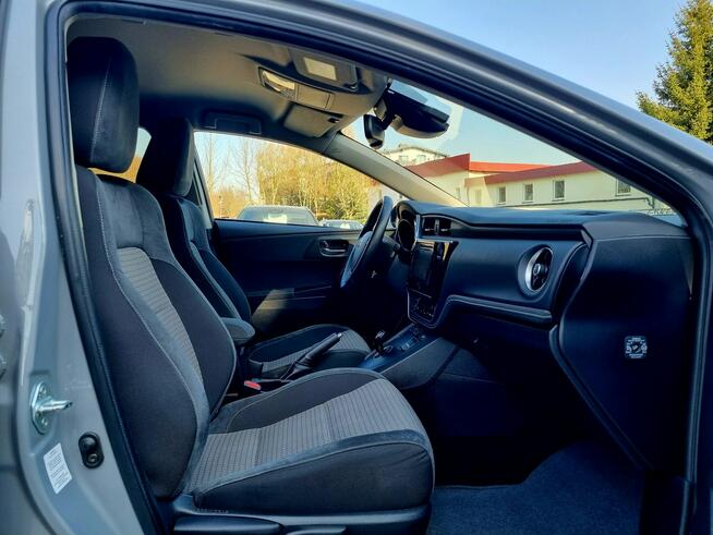 Toyota Auris Hybryda Lift FULL LED Serwis Navi Kamera Climatronic Gwarancja