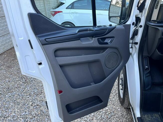 Ford Transit Custom 2.0 1wł Climatronic Grzana szyba 6biegów Stan BDB Bezwypadk Opłacony