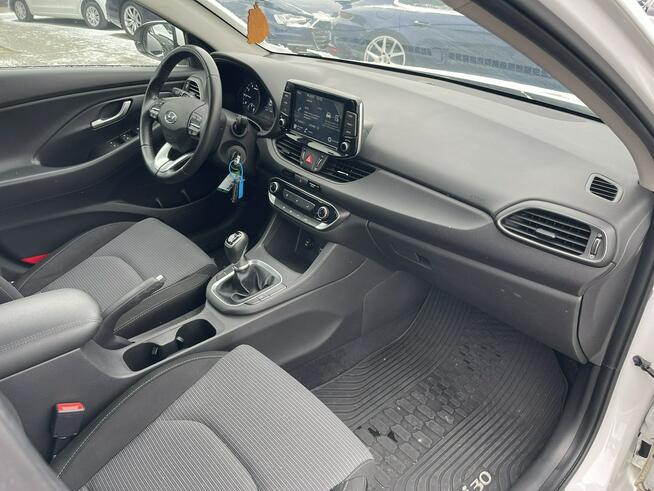 Hyundai i30 1.5l Klimatyzacja czujniki park.