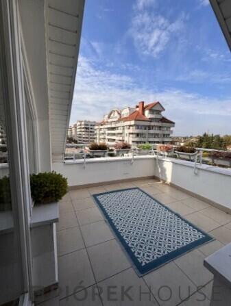 Dwupoziomowe mieszkanie w Ursusie