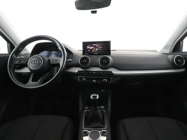 Audi Q2 Kamera, Navi, Aut.klima, Podg.fotele, Bluetooth