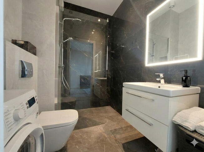 ✅Zobacz>>>Słoneczna kawalerka z balkonem✅