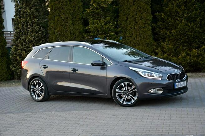 Kia Cee'd Lift Navi Kamera Xenon Led Panorama Grz.kierownica ParkAssist Alu17"