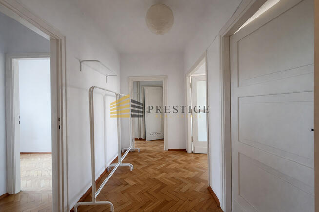 Plac Konstytucji, Lokal 90m2, 4 pokoje