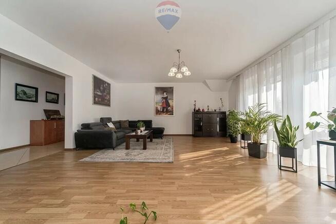 DUŻY ZADBANY DOM W CZECHOWICACH-DZIEDZICACH