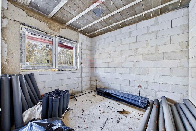 Nowoczesny dom z ogródkiem, w otulinie lasu