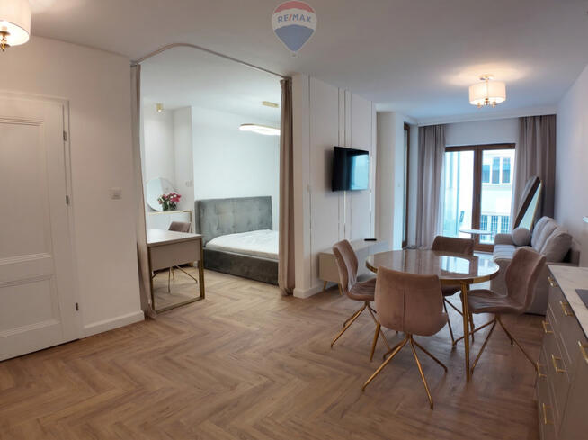 Mieszkanie na wynajem, koło Ogrodu Saskiego