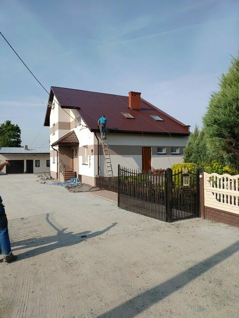 Malowanie dachów Prace dekarskie Montaz papy termozgrzewalne
