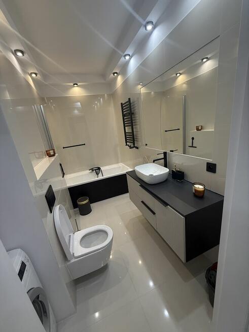 Nowoczesne 2 pokojowe mieszkanie z klimatyzacją