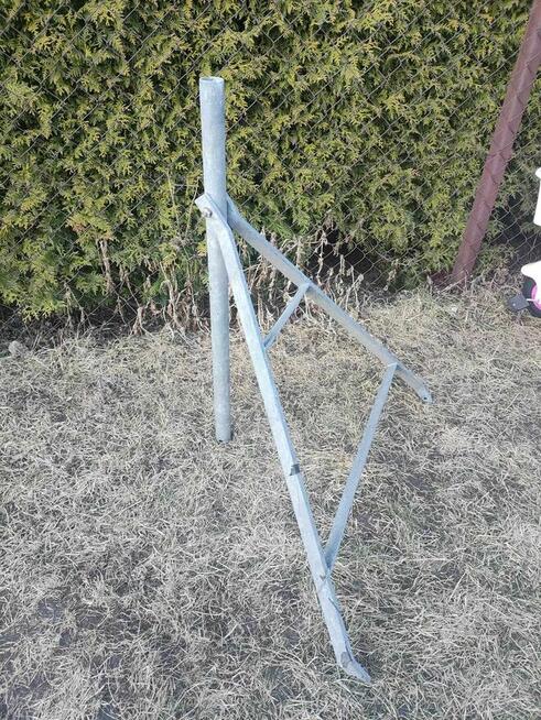 Trójnóg stojak Metalowy na Antenę sat parasol podstawa