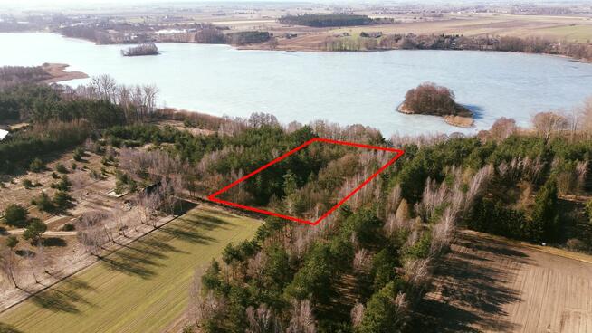 Obrzeża Skulska - Działka w pierwszej linii brzegowej jezior