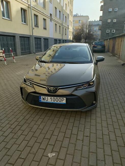 Sprzedam samochód Toyota Corolla 1.5 benzyna sedan 2022 r