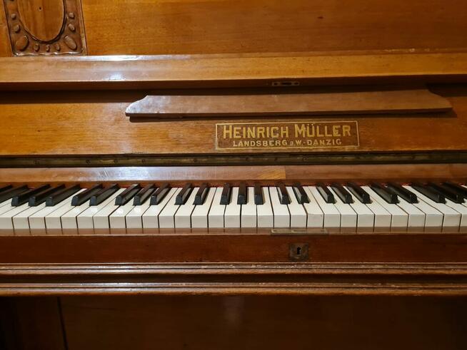 Pianino Heinrich Müller – piękne, klasyczne za darmo