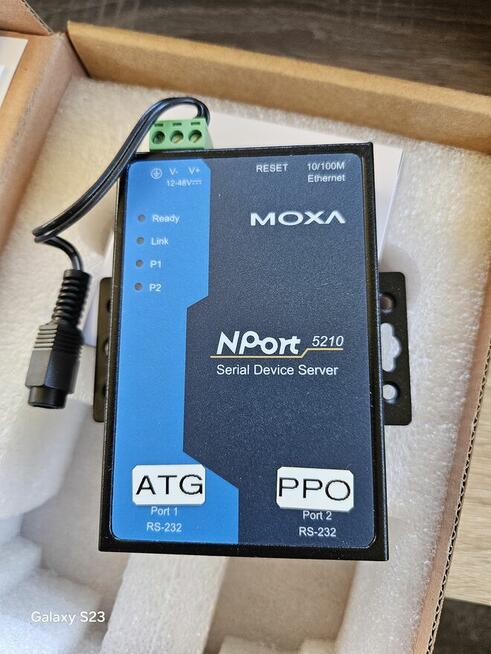 Serwer portów szeregowych Moxa 5210