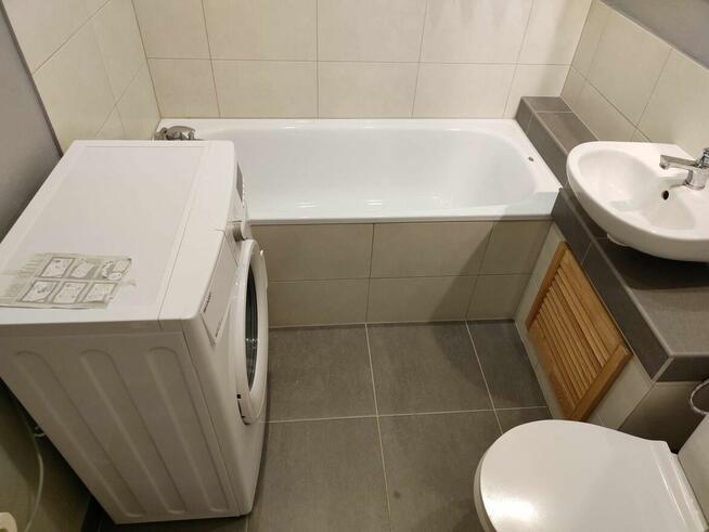 STARE TARNOWICE, mieszkanie jasne, ciche i ciepłe.