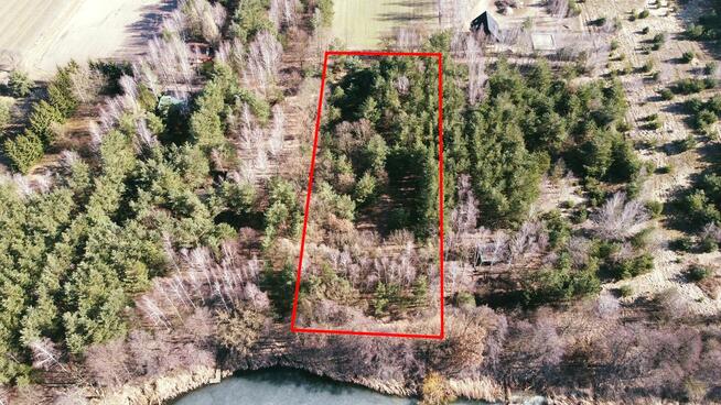 Obrzeża Skulska - Działka w pierwszej linii brzegowej jezior