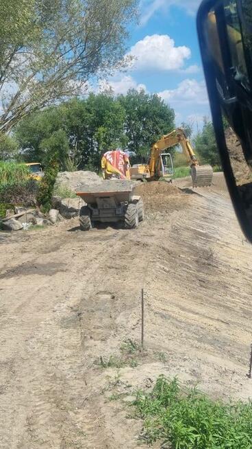 Kopanie stawów, czyszczenie stawów, odmulanie koparka long