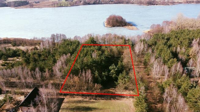 Obrzeża Skulska - Działka w pierwszej linii brzegowej jezior