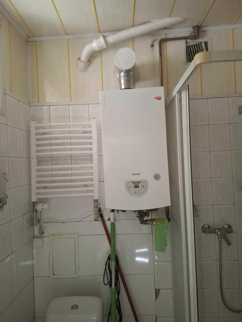 Sprzedam BEZ POŚREDNIKÓW - 55m² - 1. PIĘTRO - Stroszek, ul.