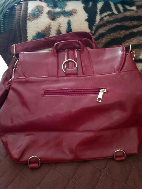 Torebka damska skórzana może być również jako plecak nowa