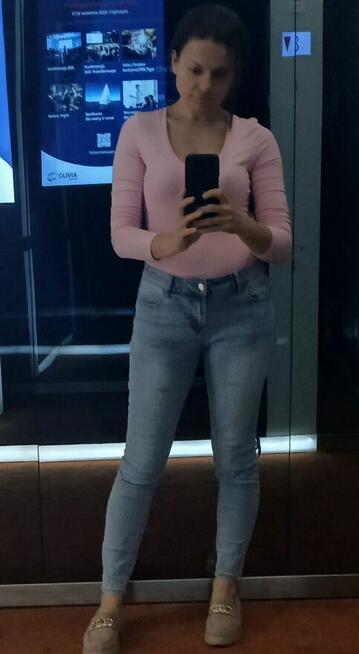 Szukam pracy stacjonarnej z Niemieckim