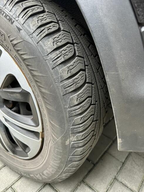 Koła zimowe Nissan uniroyal 215/65/R16