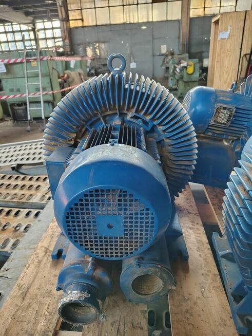 Wentylator bocznokanałowy, pompa próżniowa 5,5 kW Niemiecka