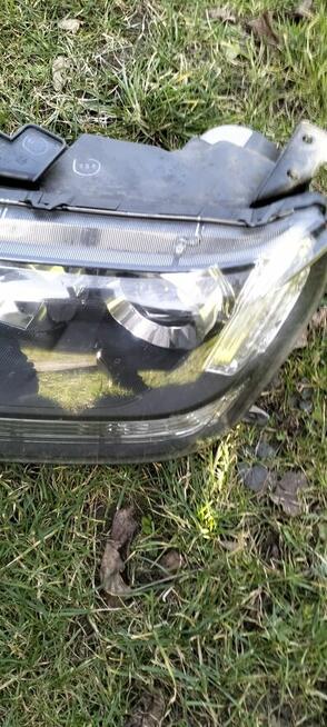 Lampa przednia lewa Xenon Suzuki grand Vitara