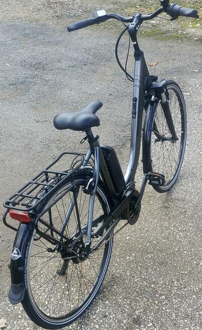 Rower elektryczny TRIUMPH STAN JAK NOWY 30 KM PRZEBIEGU