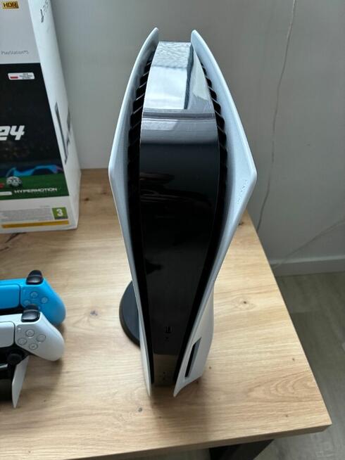 Sprzedam PlayStation 5 