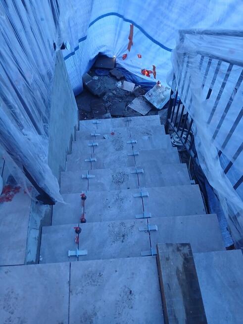 USŁUGI remontowo-budowlane