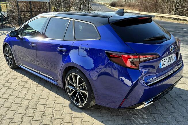 Toyota Corolla 2.0 196KM EXECUTIVE Panorama Nagłośnienie JBL Kamera Alu 18