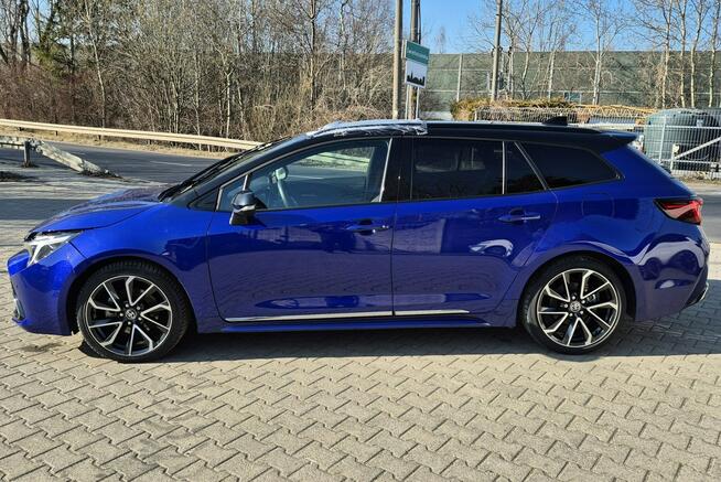 Toyota Corolla 2.0 196KM EXECUTIVE Panorama Nagłośnienie JBL Kamera Alu 18