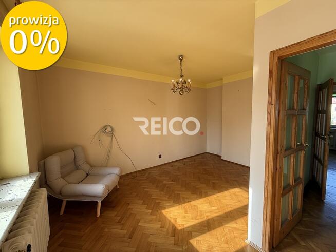 Budynek mieszkalny z częścią usługową, PV