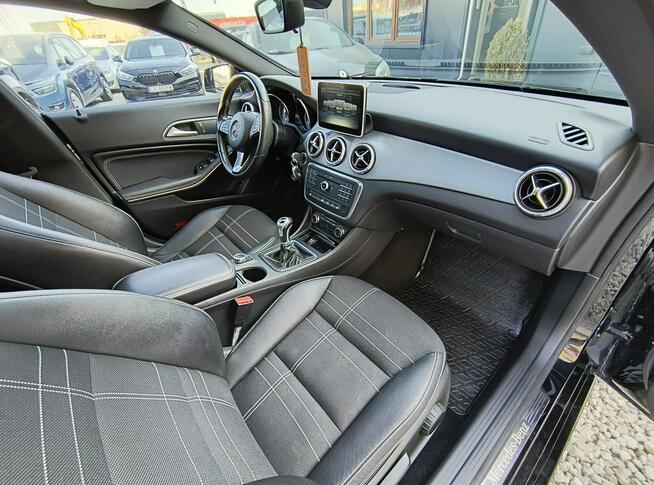 Mercedes CLA 180 Super Stan|ALU|NAVI|kamera|PANORAMA|szyberdach|GWARANCJA przebiegu