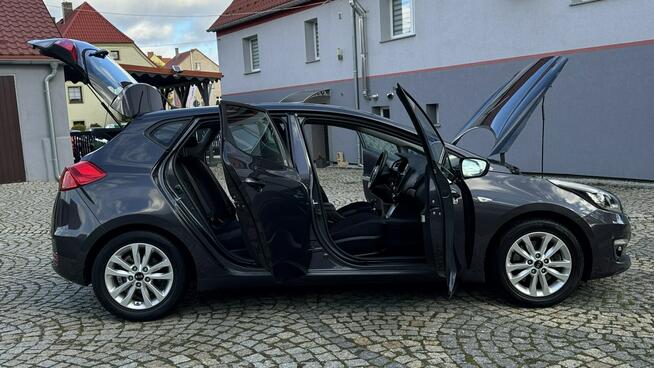 Kia Cee'd 1.4 Benz 101KM z Niemiec - Nawigacja LIFTOWY 2017r! Przebieg: 84.000km