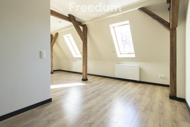 Przestronny apartament w centrum Nysy