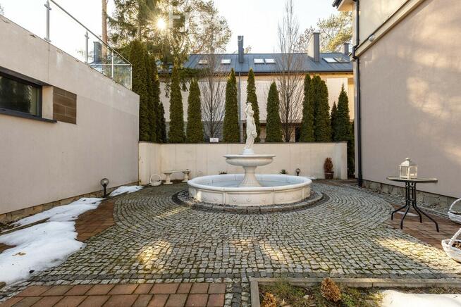 Elegancka restauracja z zapleczem gastronomicznym