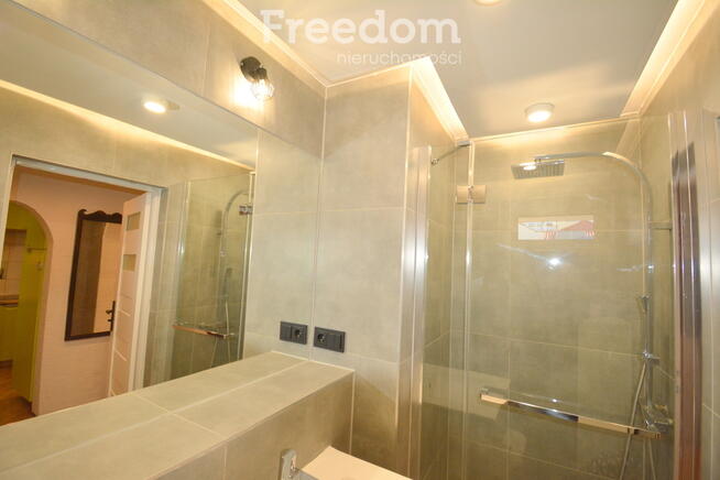 Dwupoziomowe mieszkanie z kominkiem – Gliwice