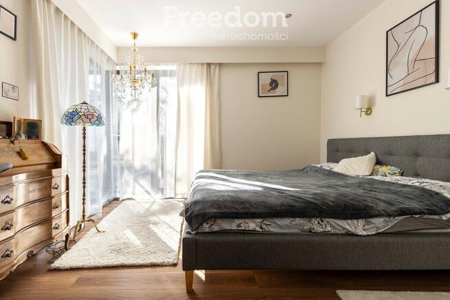 Dom z basenem w Łomiankach, 5 pokoi, działka 799m2