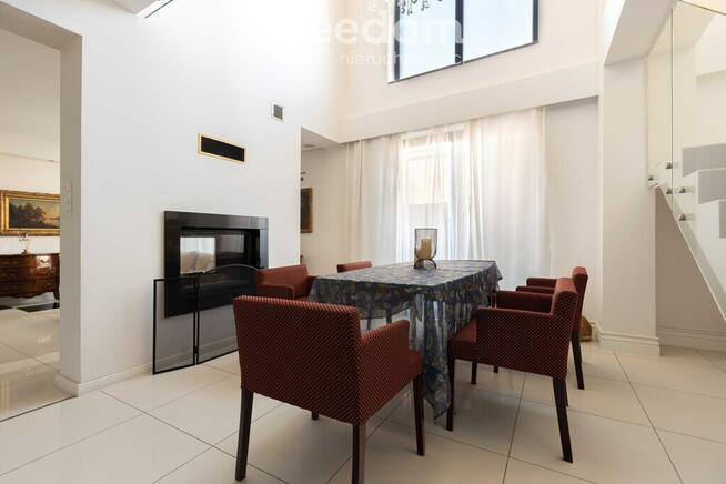 Dom z basenem w Łomiankach, 5 pokoi, działka 799m2