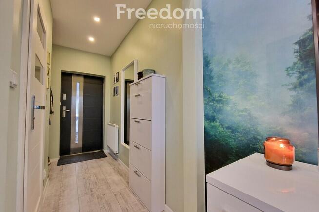 Atrakcyjny segment z ogródkiem i garażem