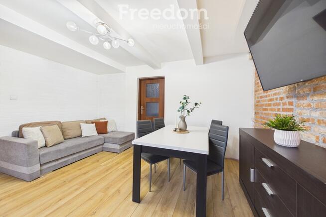 Dom z potencjałem i dużą działką.